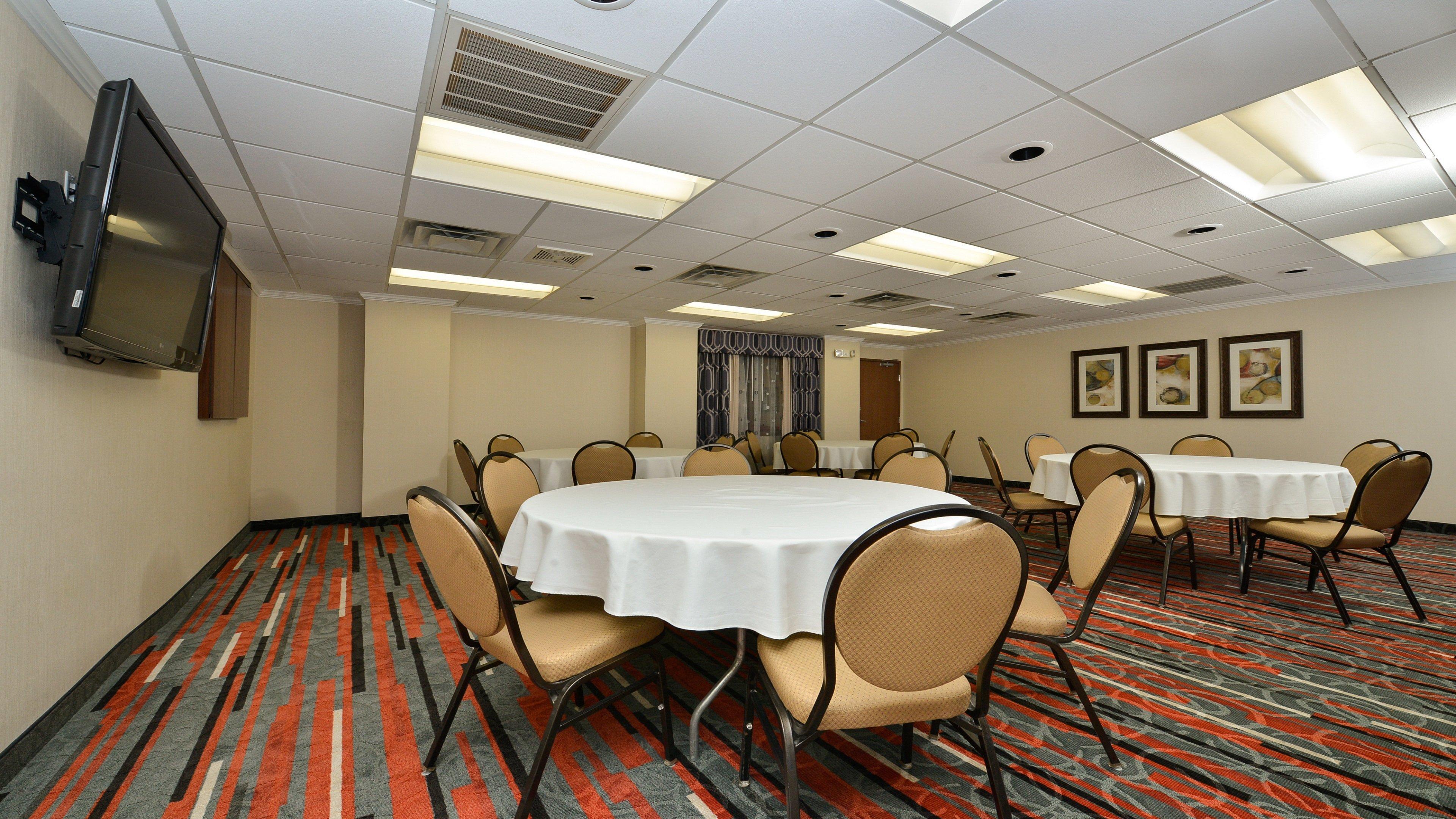 Holiday Inn Express Boston-Milford By Ihg Exterior foto